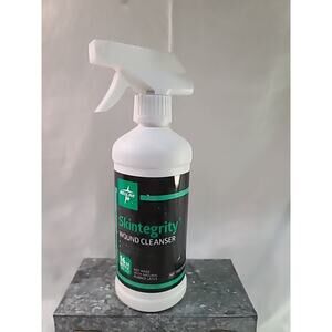 1 Medline Skintegrity Wound Cleanser 16 Oz Spray MSC6008EP Exp 2027